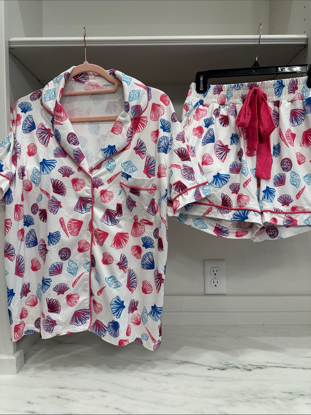 Pink Lily small multicolored shells pajama set. Like new